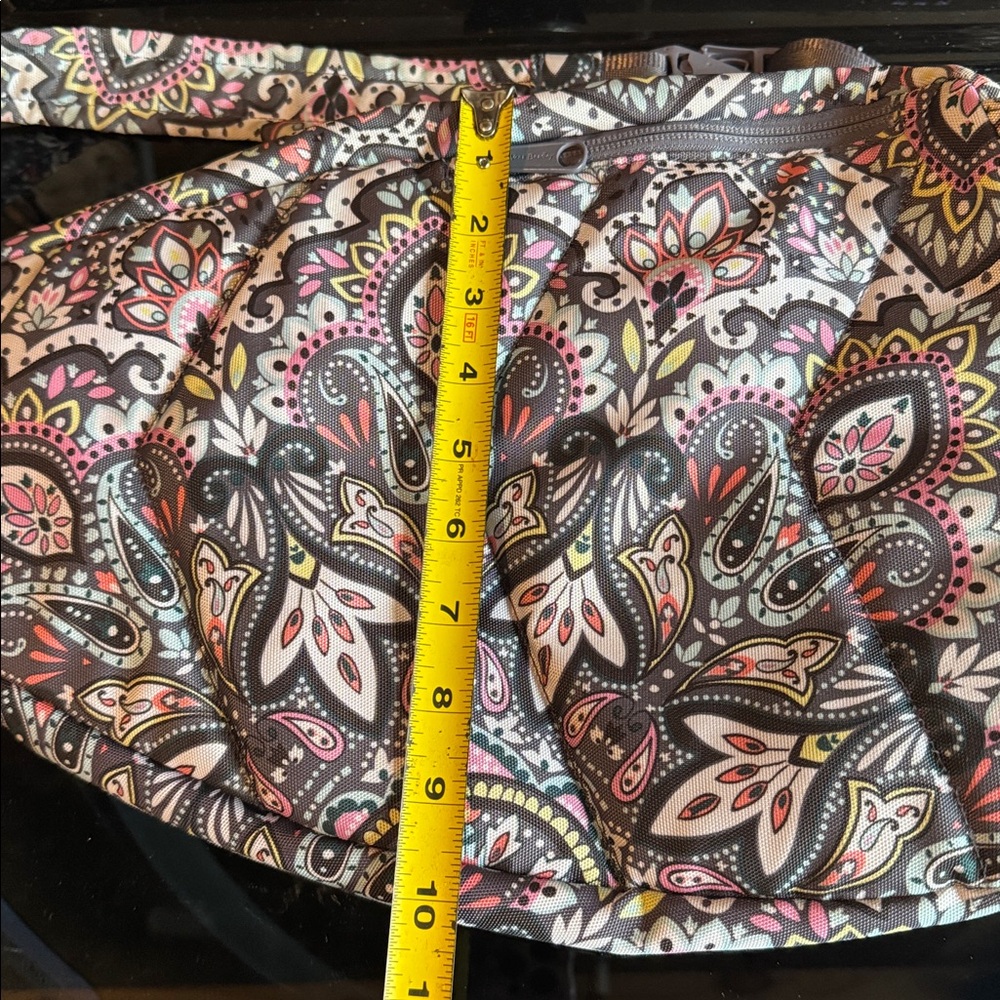 Vera Bradley Black and Pink Paisley Backpack and Coin Purse - Picture 7 of 7